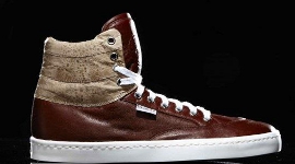Компания Gideon Shoes выпустила кроссовки из кожи тростниковой жабы