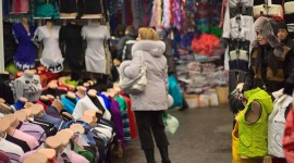 В 2016 году жители России перейдут на одежду низкого ценового сегмента